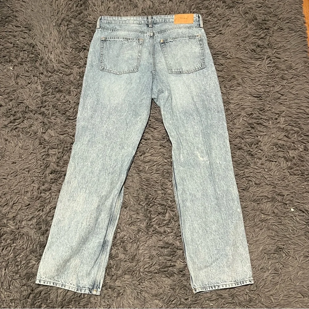 H&M Ripped Jeans - Picture 2 of 6